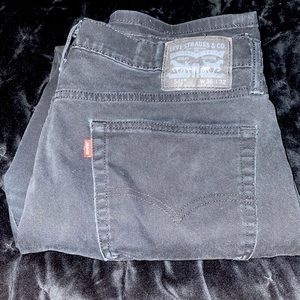 Levis® Black 541